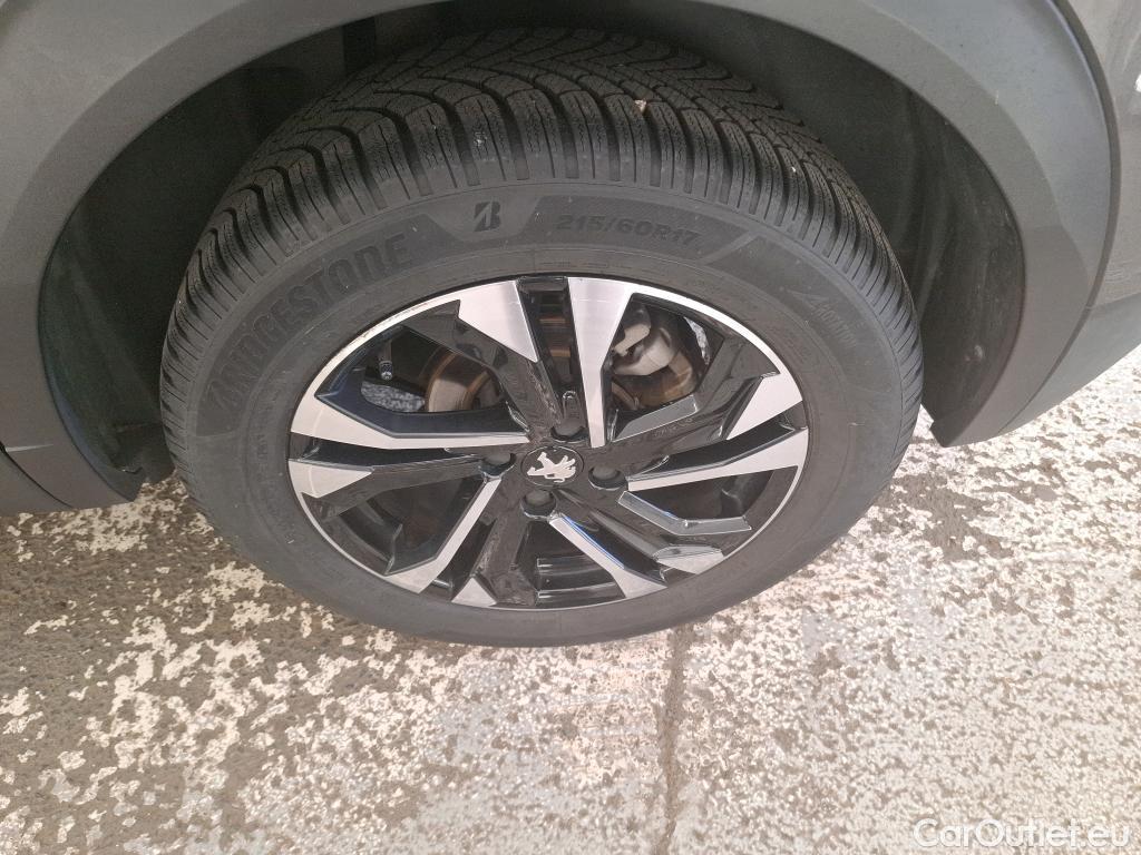  Peugeot  2008  Allure Business 1.5 HDi 130CV BVA8 E6d #20