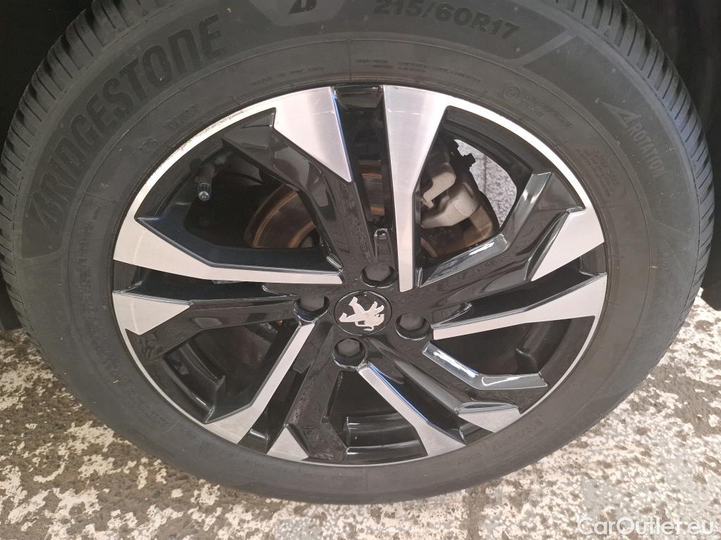  Peugeot  2008  Allure Business 1.5 HDi 130CV BVA8 E6d #21