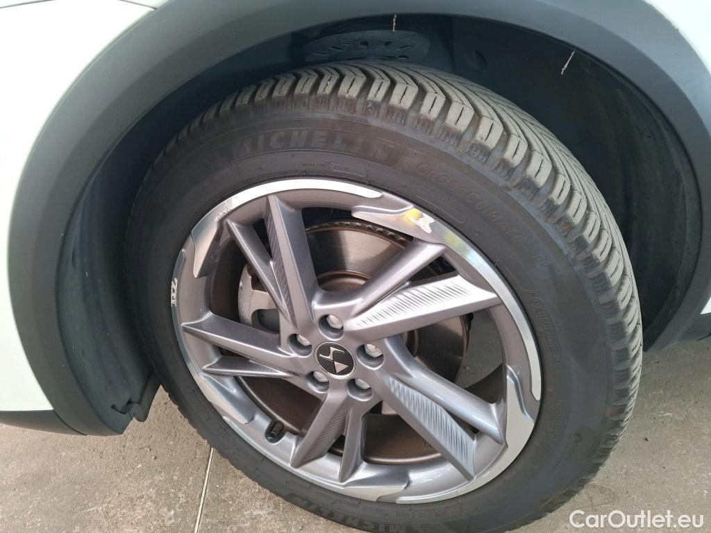  DS  DS7 DS DS 7 Crossback / 2017 / 5P / SUV E-TENSE 225 Business #7