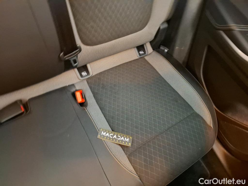  Opel   Grandland X Grandland X Elegance Business 1.5 130CV BVA8 E6d #30