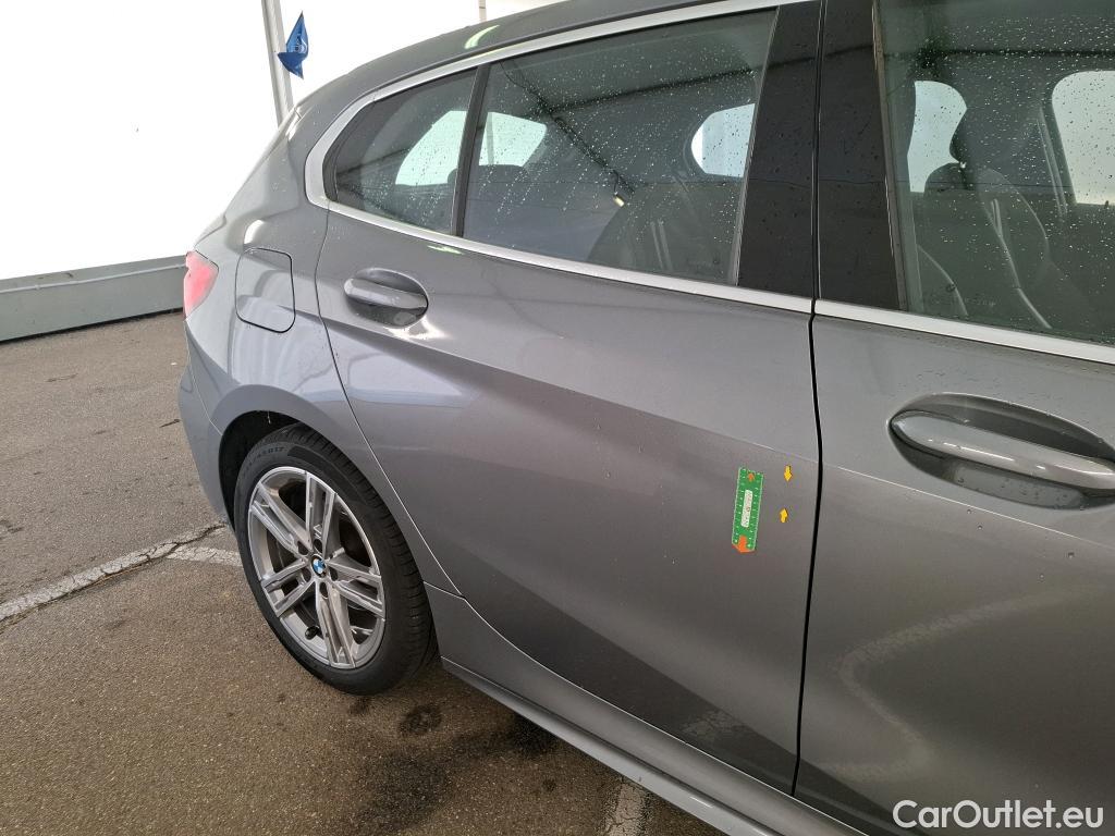  Bmw  Serie 1 BMW Série 1 / 2019 / 5P / Berline 2.0 118D AUTO Business Design #23