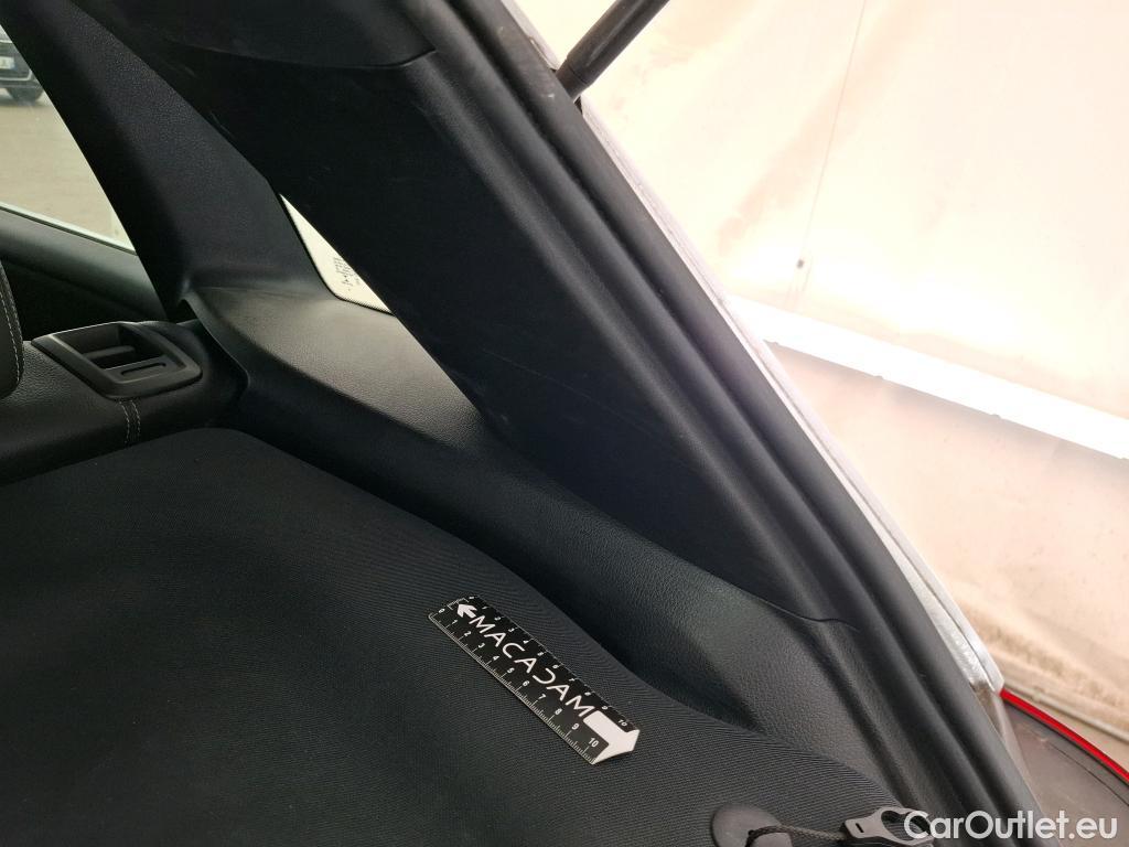  Mercedes  B-Klasse MERCEDES-BENZ Classe B / 2019 / 5P / monospace B 200 d Business Line Edition BA8 #13