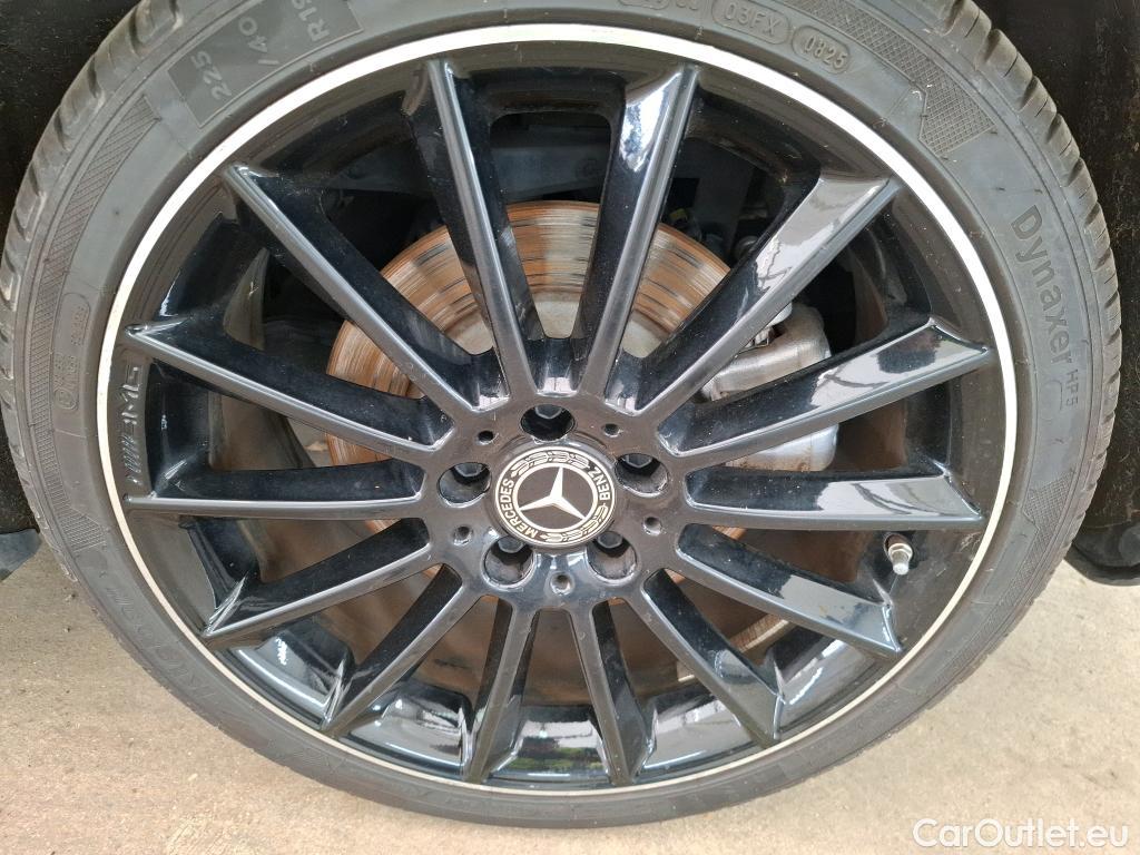 Mercedes  A-Klasse MERCEDES-BENZ Classe A Compact / 2018 / 5P / Berline A 250 e AMG Line 8G-DCT #26