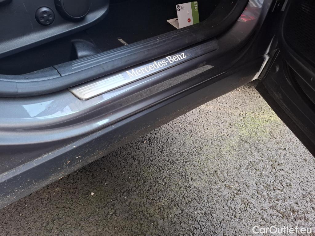  Mercedes  GLA MERCEDES-BENZ  / 2020 / 5P / SUV 1.3  250 e AMG LINE DCT #69