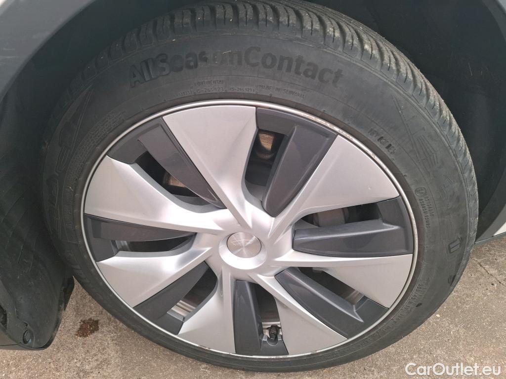 Tesla  Model Y TESLA  / 2020 / 5P / SUV Grand Autonomie Dual Motor AWD #8