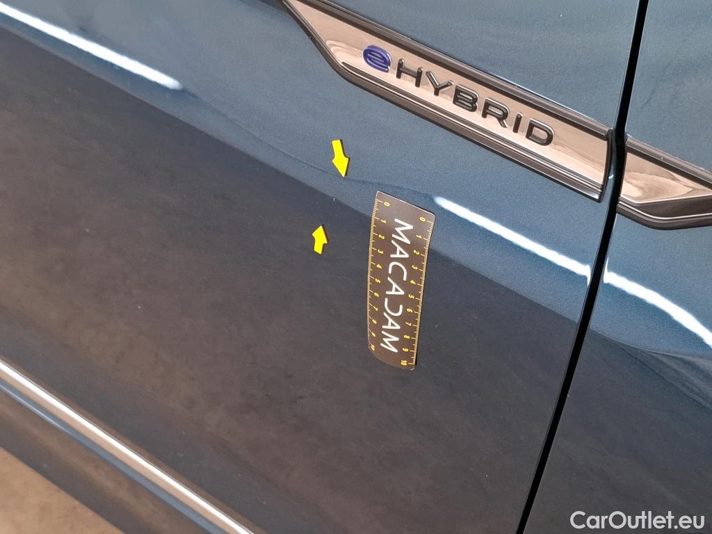  Volkswagen  Tiguan VOLKSWAGEN  / 2020 / 5P / SUV 1.4 eHybrid 245 DSG6 R-Line #11