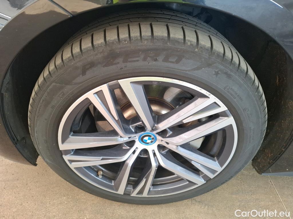  Bmw  Serie 4 BMW i4 / 2021 / 5P / Berline eDrive35 286ch Business Design #9