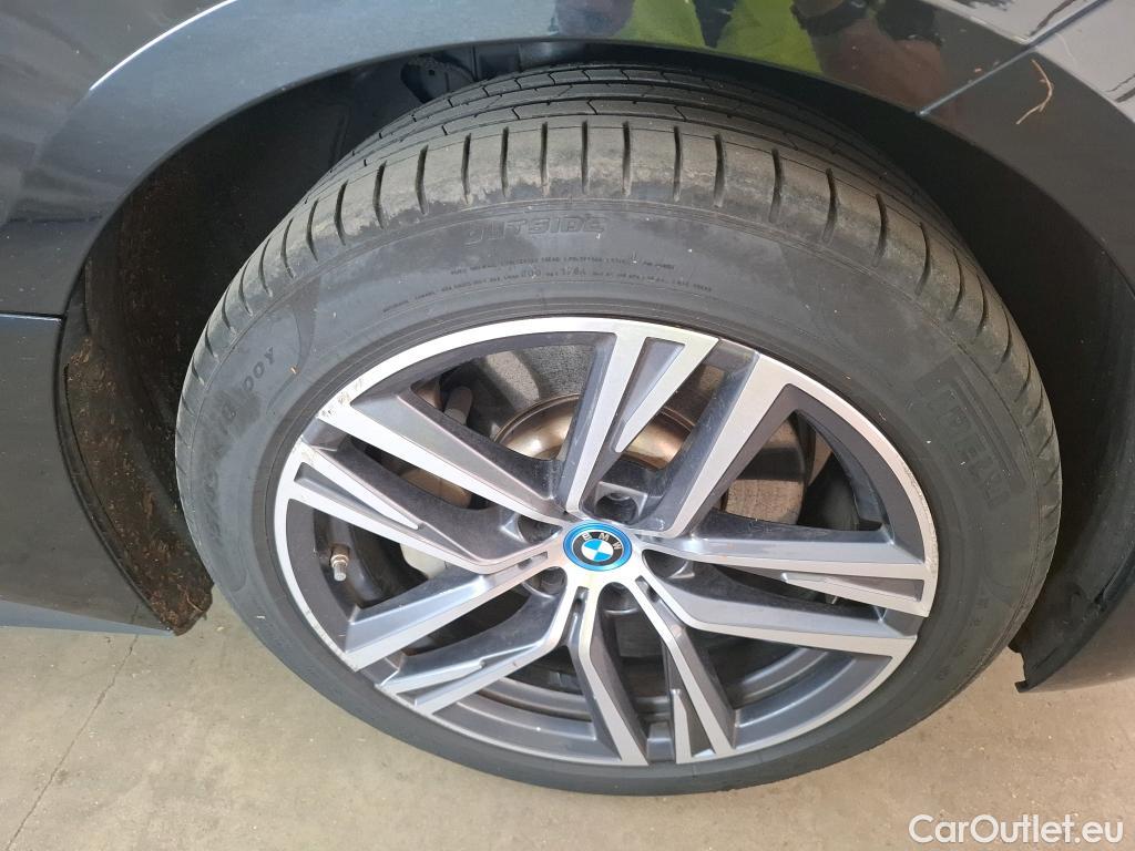  Bmw  Serie 4 BMW i4 / 2021 / 5P / Berline eDrive35 286ch Business Design #13