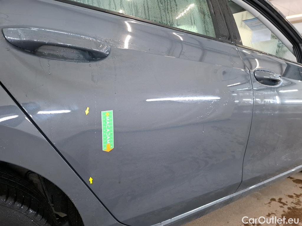  Volkswagen  Golf  VOLKSWAGEN / 2020 / 5P / Berline 2.0 TDI SCR 115 DSG7 Life Busi (Ex 383T) #1