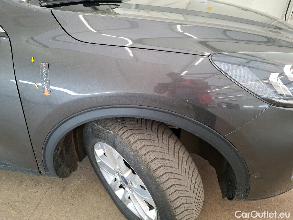  Ford  Kuga FORD  / 2019 / 5P / SUV 2.5 Duratec 225 ch PHEV eCVT Titanium #1