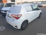  Toyota  Yaris TOYOTA  / 2017 / 5P / berlina con portón 1.5 100H Active #2