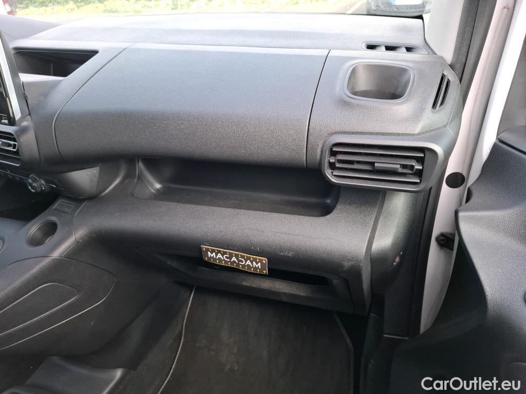  Peugeot  RIFTER PEUGEOT  / 2018 / 5P / monospace PureTech 110 S&S Active Pack #4