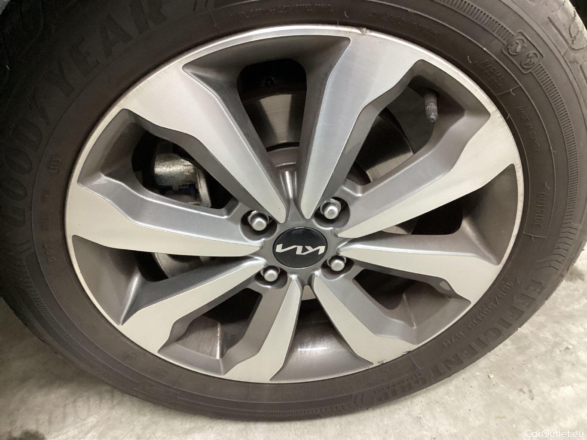  KIA  STONIC Kia,  1.0 74kW 100Style E.DCT,  1.0 74kW 100Style E.DCT #12