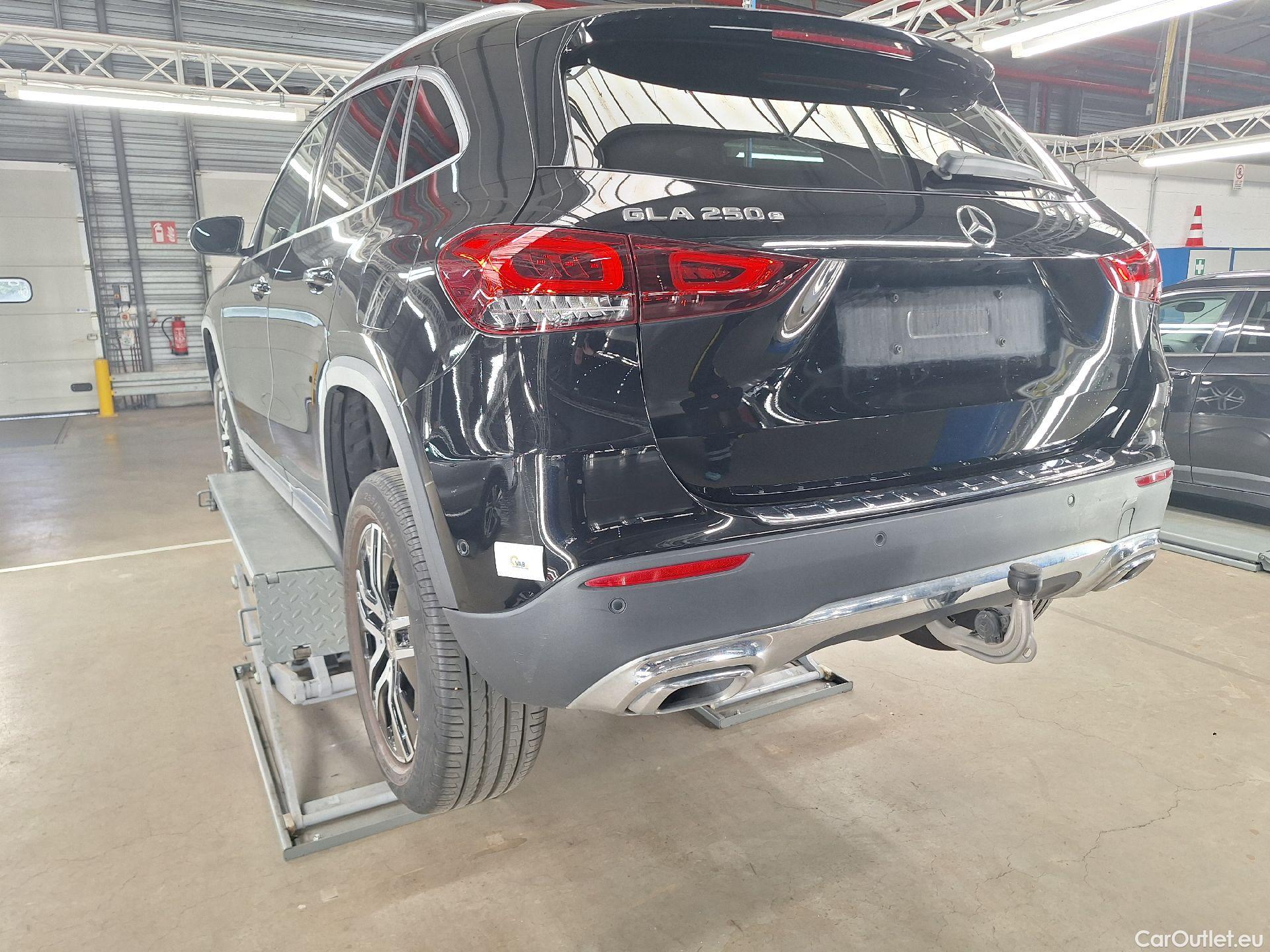  Mercedes  GLA Mercedes,  '20 PHEV, Mercedes-Benz   250e Business Solution 5d #21
