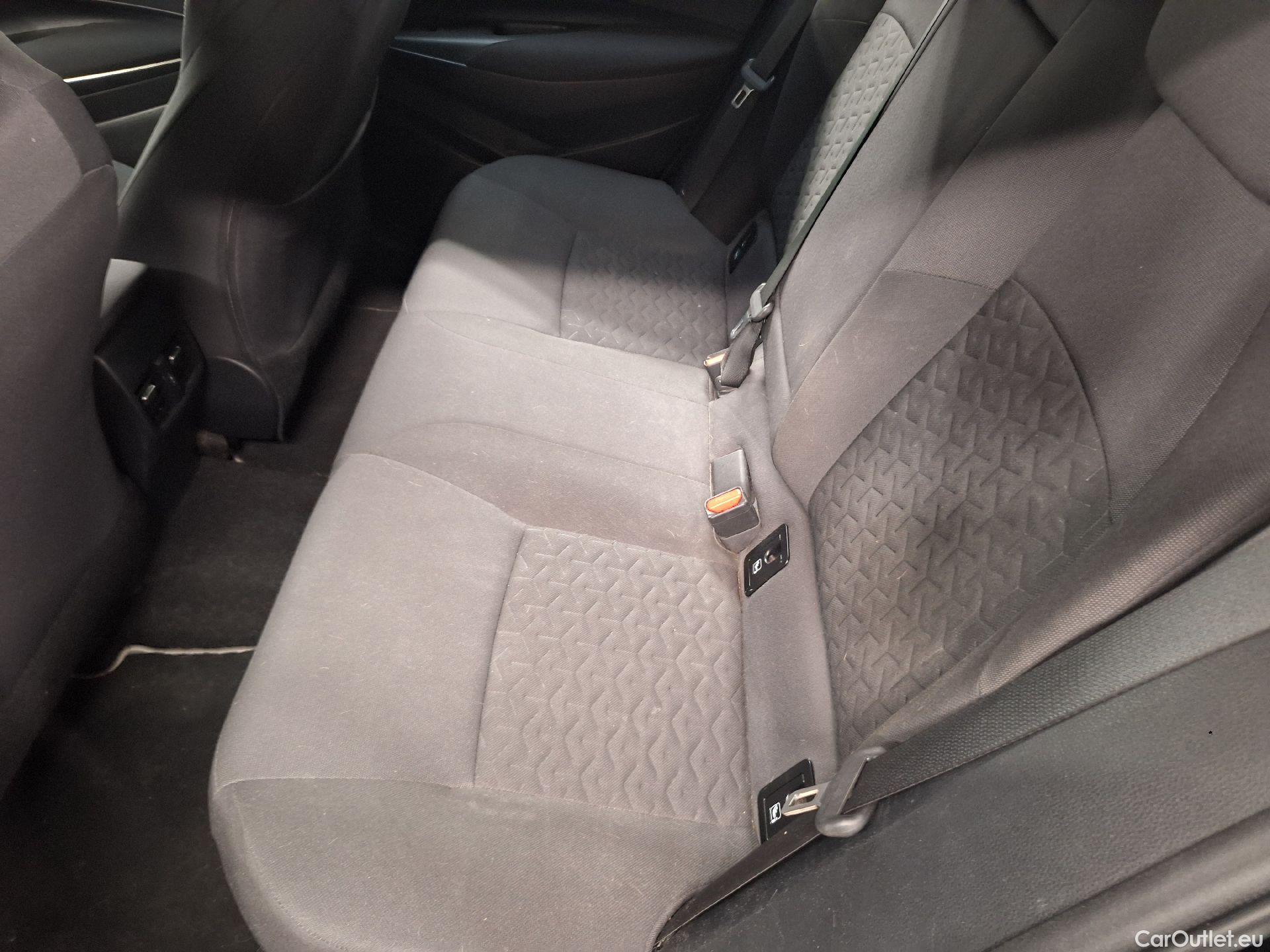  Toyota  Corolla Toyota,  TS '19, Toyota  Touring Sports 1.8 Hybrid Dynamic e #8