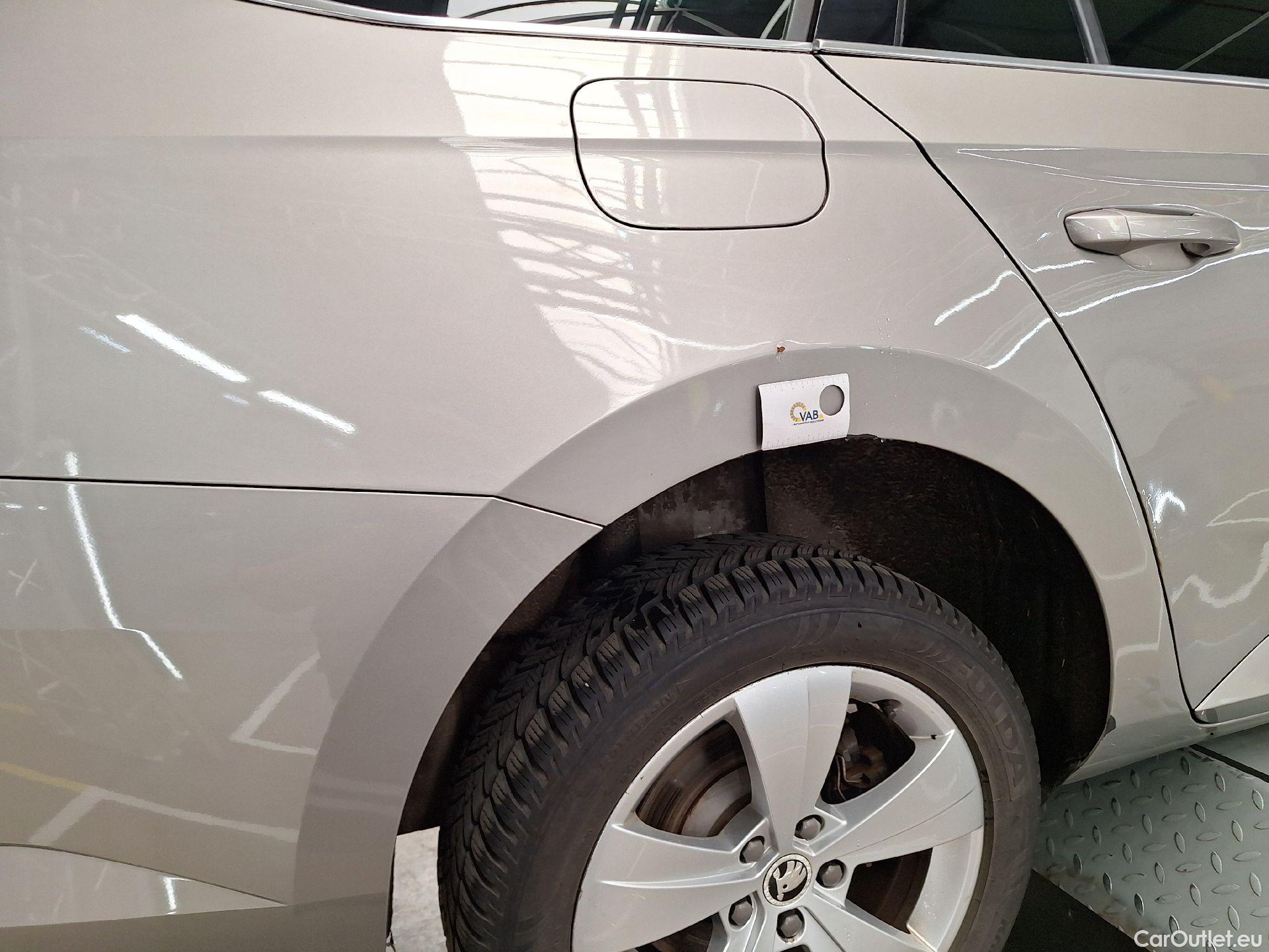  Skoda  Superb Skoda,  Combi '15, Skoda  Combi 2.0 CRTDI 110kW Style 5d #32