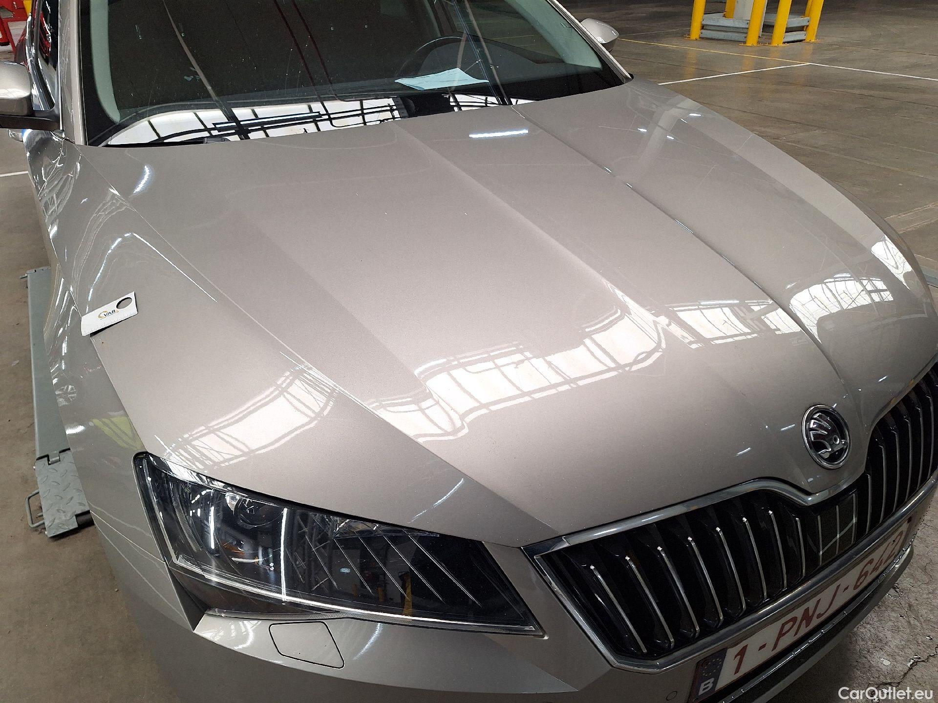  Skoda  Superb Skoda,  Combi '15, Skoda  Combi 2.0 CRTDI 110kW Style 5d #1