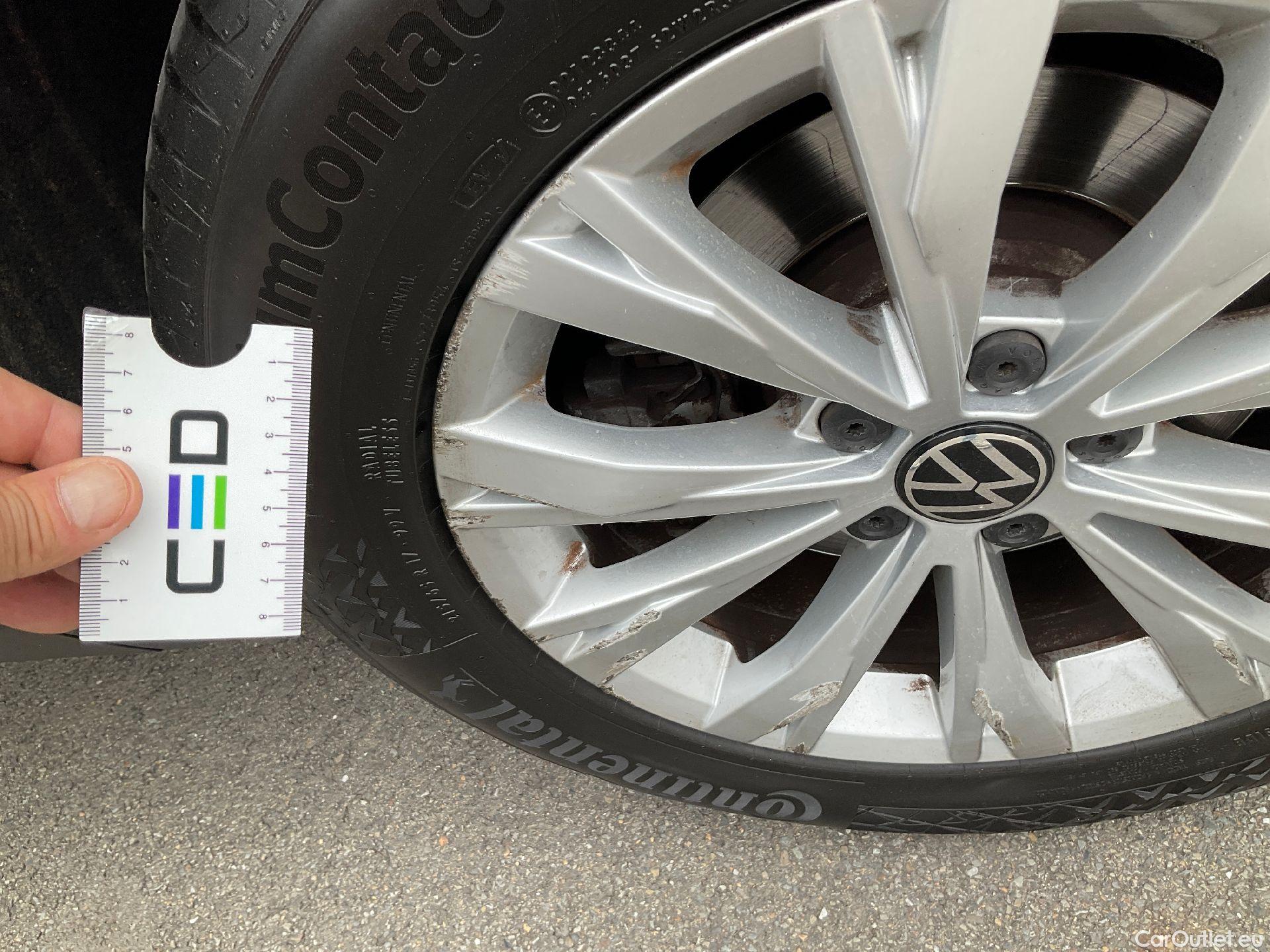  Volkswagen  Tiguan VW,  FL'20 PHEV, Volkswagen  1.4 eHybrid DSG Life 5d #22