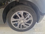  Peugeot  208 PEUGEOT  / 2019 / 5P / BERLINA ACTIVE PACK PURETECH 100 EAT8 S/S AUTO #69