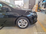  Peugeot  308 PEUGEOT  / 2017 / 5P / STATION WAGON SW ACTIVE BLUEHDI 130 EAT8 SeS AUT. #64