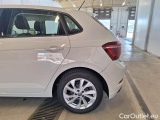  Volkswagen  Polo VOLKSWAGEN  / 2021 / 5P / BERLINA 1.0 TSI STYLE #21