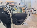  Volkswagen  Polo VOLKSWAGEN  / 2021 / 5P / BERLINA 1.0 TSI STYLE #72