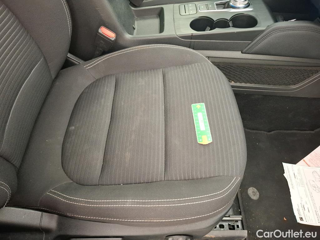  Ford  Kuga FORD  / 2019 / 5P / SUV 2.5 Duratec 225 ch PHEV eCVT Titanium #29