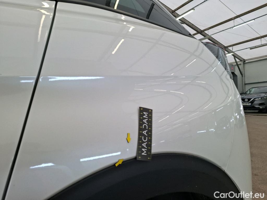  Peugeot  3008  II Active Pack 1.2 PureTech 130CV BVA8 E6d #12