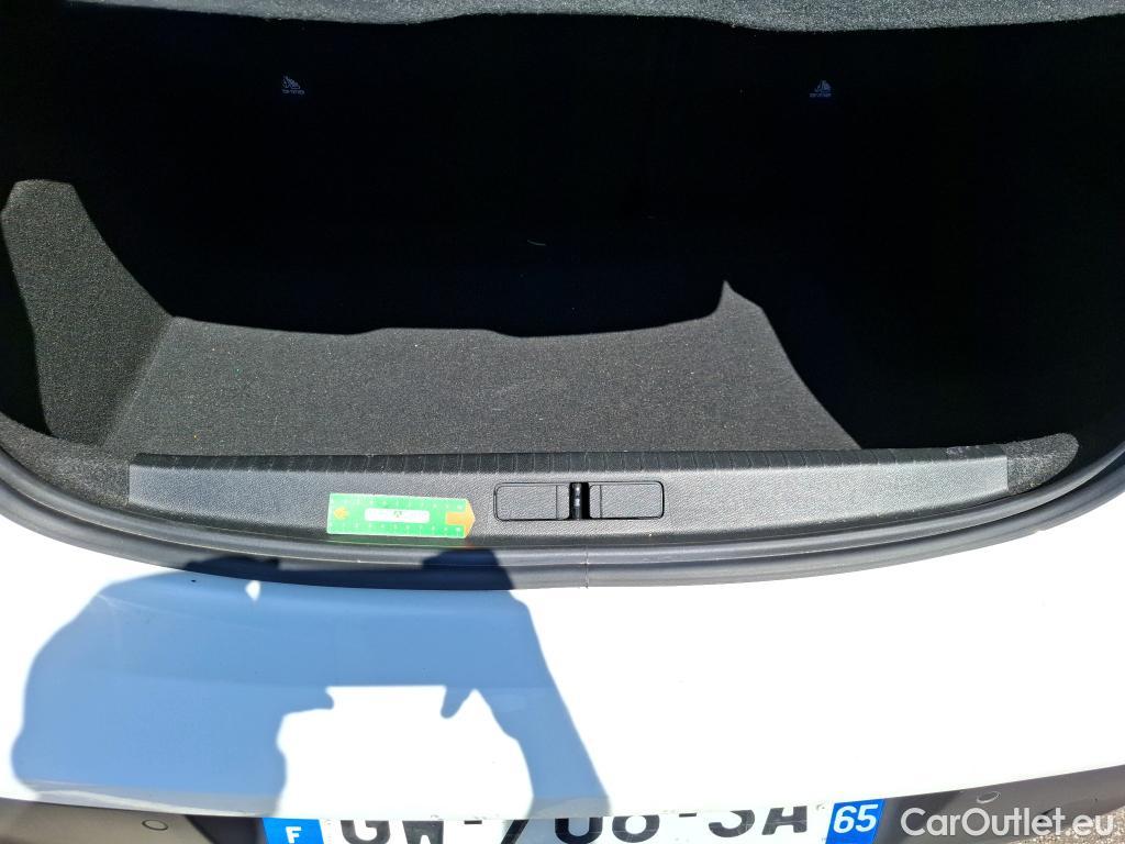  Peugeot  208  Active 1.2 PureTech 100CV BVM6 E6d #32