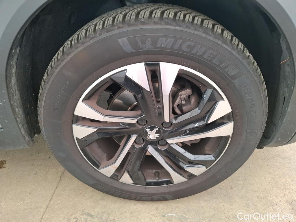  Peugeot  2008  Allure Pack 1.5 HDi 130CV BVA8 E6d #87