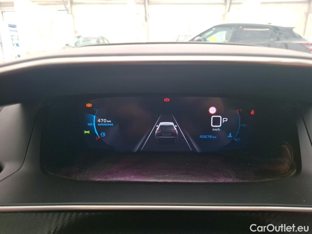  Peugeot  2008  Allure Pack 1.5 HDi 130CV BVA8 E6d #99