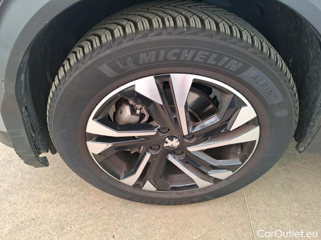  Peugeot  2008  Allure Pack 1.5 HDi 130CV BVA8 E6d #74