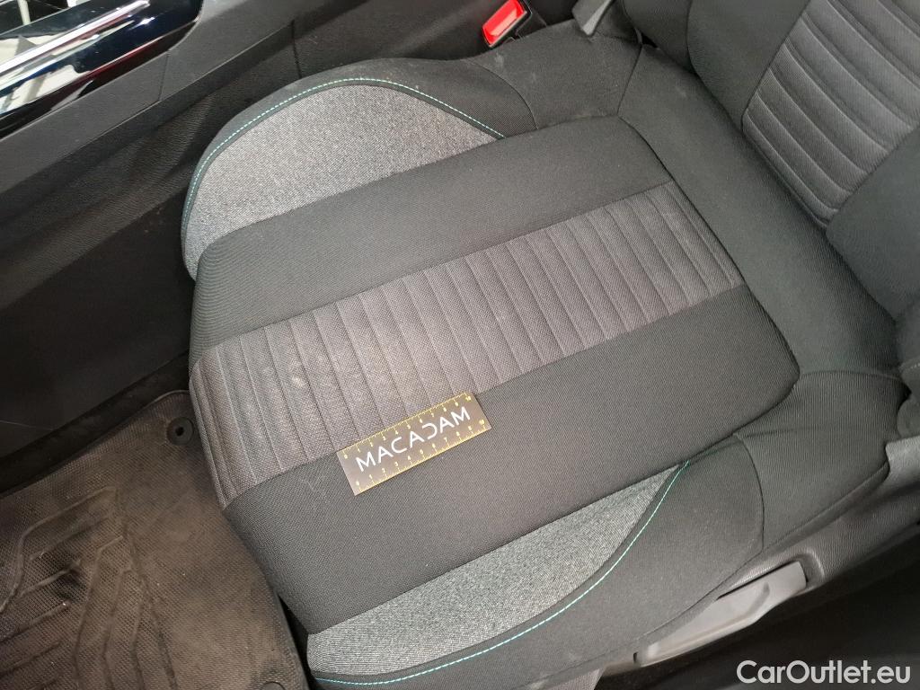  Peugeot  3008  II Active Pack 1.2 PureTech 130CV BVA8 E6d #18
