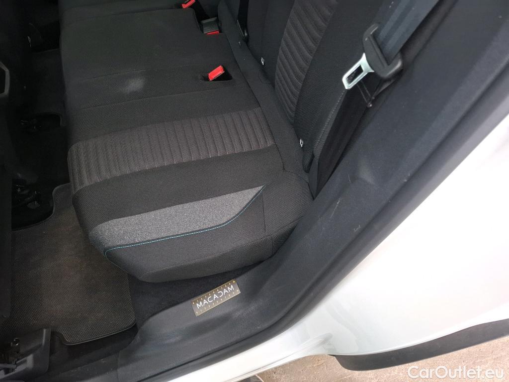  Peugeot  3008  II Active Pack 1.2 PureTech 130CV BVA8 E6d #6