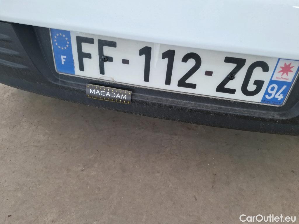  Renault  Clio  IV Trend 0.9 TCe 90CV BVM5 E6 #39