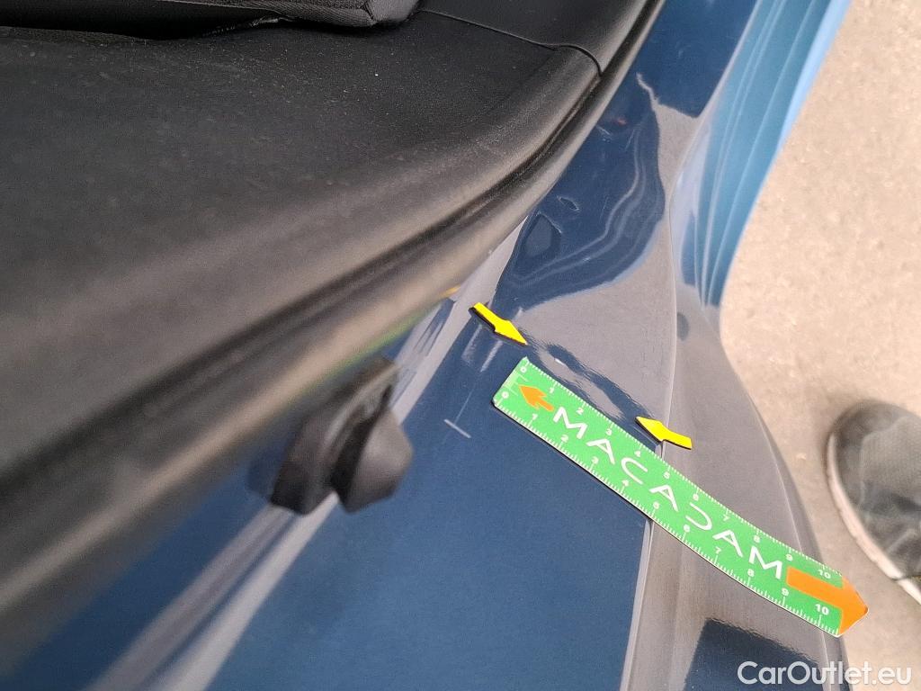  Toyota  Corolla TOYOTA  Touring Sports / 2018 / 5P / Break Hybride 122h Dynamic Business Stage Acad #46