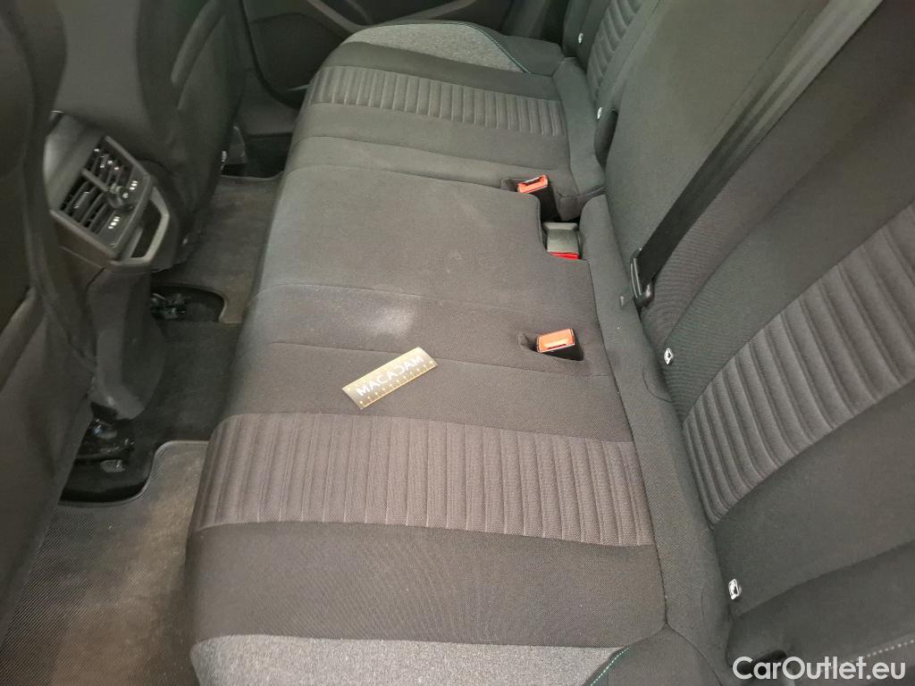  Peugeot  3008  II Active Pack 1.2 PureTech 130CV BVA8 E6d #19