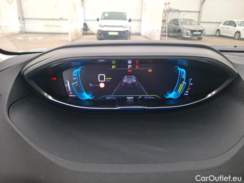  Peugeot  3008 PEUGEOT  / 2020 / 5P / SUV 1.6 HYBRID 225 E-EAT8 Allure Pack #51