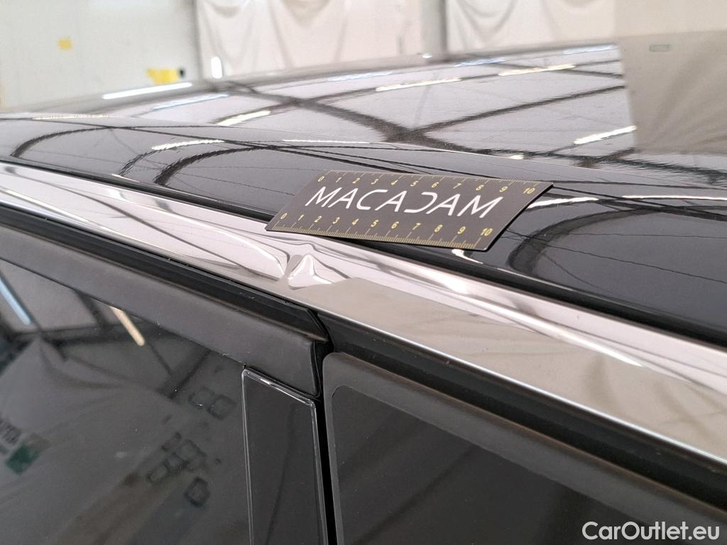  Peugeot  3008 PEUGEOT  / 2020 / 5P / SUV 1.6 HYBRID 225 E-EAT8 Allure #25