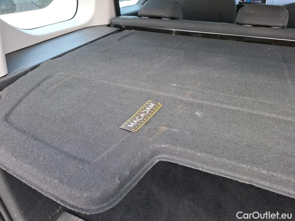  Peugeot  RIFTER PEUGEOT  / 2018 / 5P / monospace PureTech 110 S&S Active Pack #9