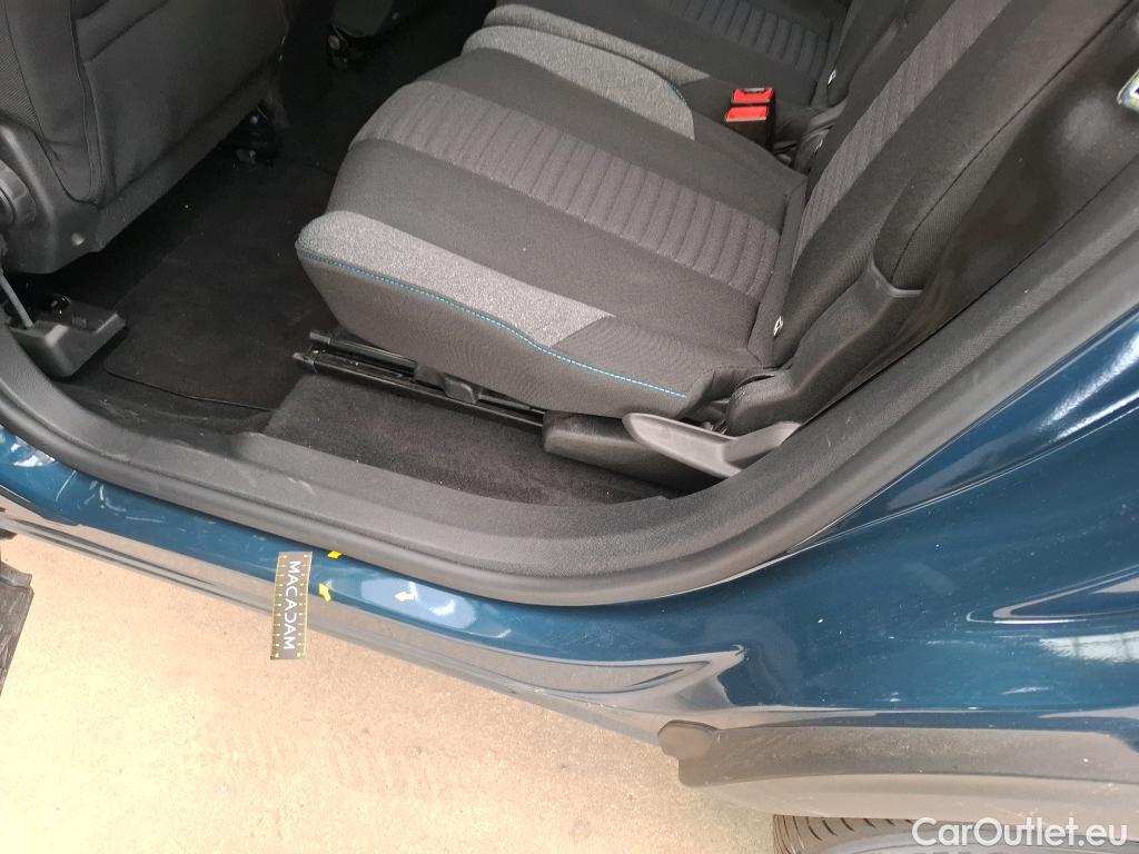  Peugeot  5008  Active Pack 1.2 PureTech 130CV BVA8 7 Sieges E6d #14