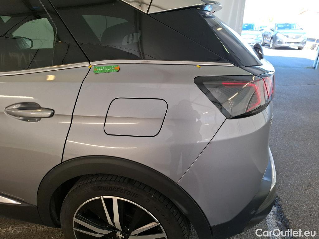  Peugeot  3008 PEUGEOT  / 2020 / 5P / SUV 1.6 HYBRID 225 E-EAT8 GT Pack #3