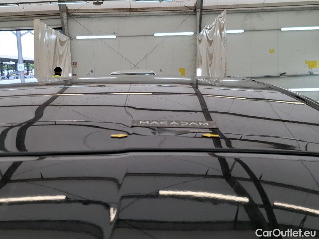  Peugeot  3008 PEUGEOT  / 2020 / 5P / SUV 1.6 HYBRID 225 E-EAT8 Allure #4