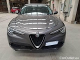  Alfa Romeo   STELVIO ALFA ROMEO / 2017 / 5P / SUV 2.2 TURBO DIESEL 160CV BUSINESS AT8 RWD #26