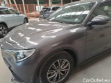  Alfa Romeo   STELVIO ALFA ROMEO / 2017 / 5P / SUV 2.2 TURBO DIESEL 160CV BUSINESS AT8 RWD #48