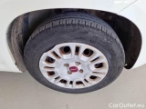  Fiat  Panda FIAT  / 2011 / 5P / BERLINA 1.2 69CV E6 EASY #17
