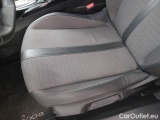  Peugeot  2008 PEUGEOT  / 2019 / 5P / CROSSOVER BLUEHDI 130 EAT8 ALLURE S/S AUT. #12