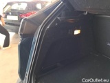  Peugeot  3008 PEUGEOT  / 2020 / 5P / SUV BLUEHDI 130 EAT8 SeS ALLURE #130