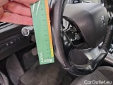  Peugeot  308 PEUGEOT  / 2017 / 5P / BERLINA BUSINESS BLUEHDI 130 EAT8 SeS AUT. #136