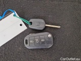  Peugeot  308 PEUGEOT  / 2017 / 5P / BERLINA BUSINESS BLUEHDI 130 EAT8 SeS AUT. #130